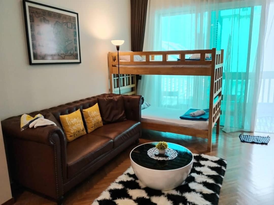Straits Quay Marina Suites Penang By Aurorahomes Bagan Jermal Exterior photo