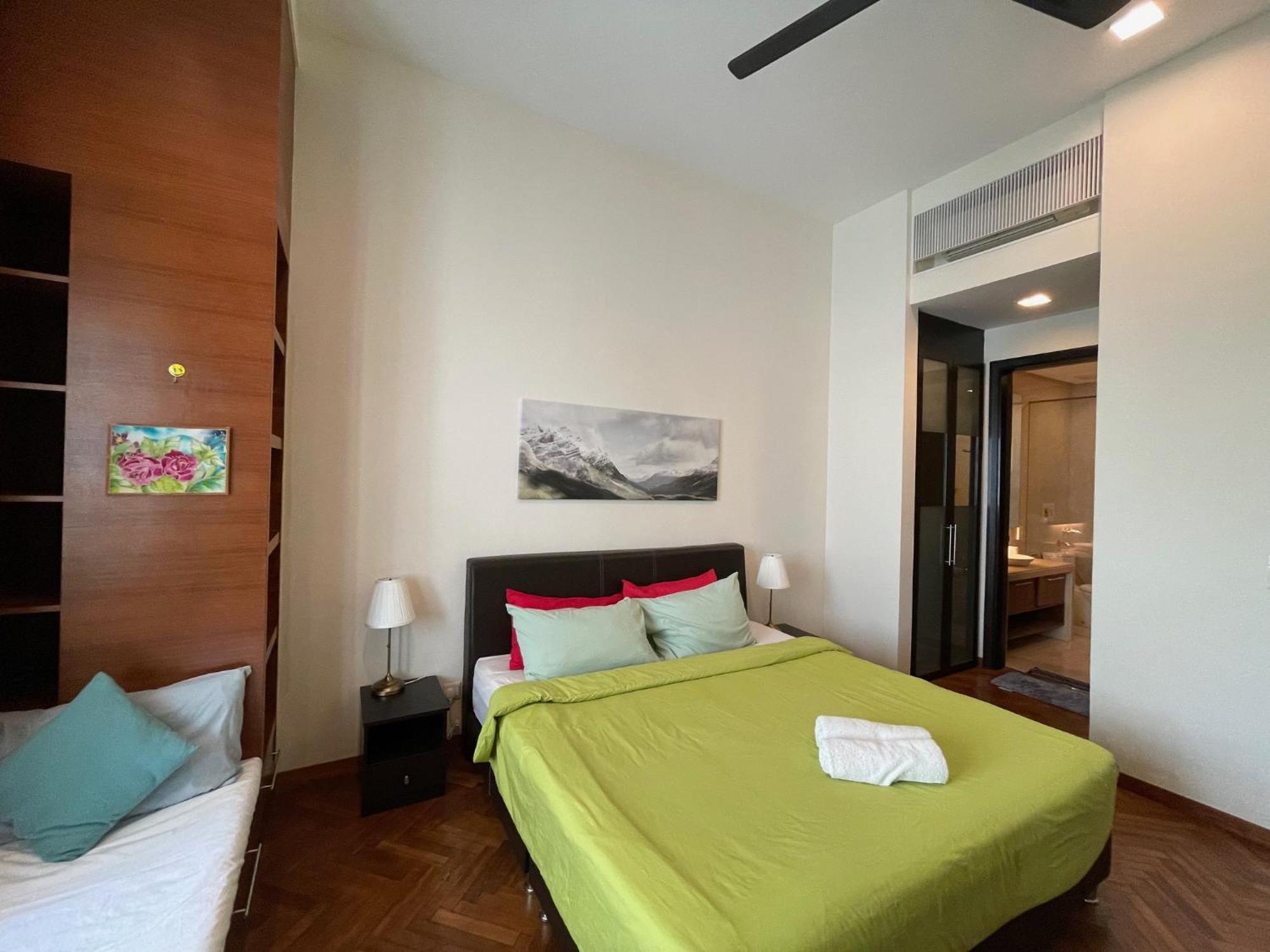 Straits Quay Marina Suites Penang By Aurorahomes Bagan Jermal Exterior photo